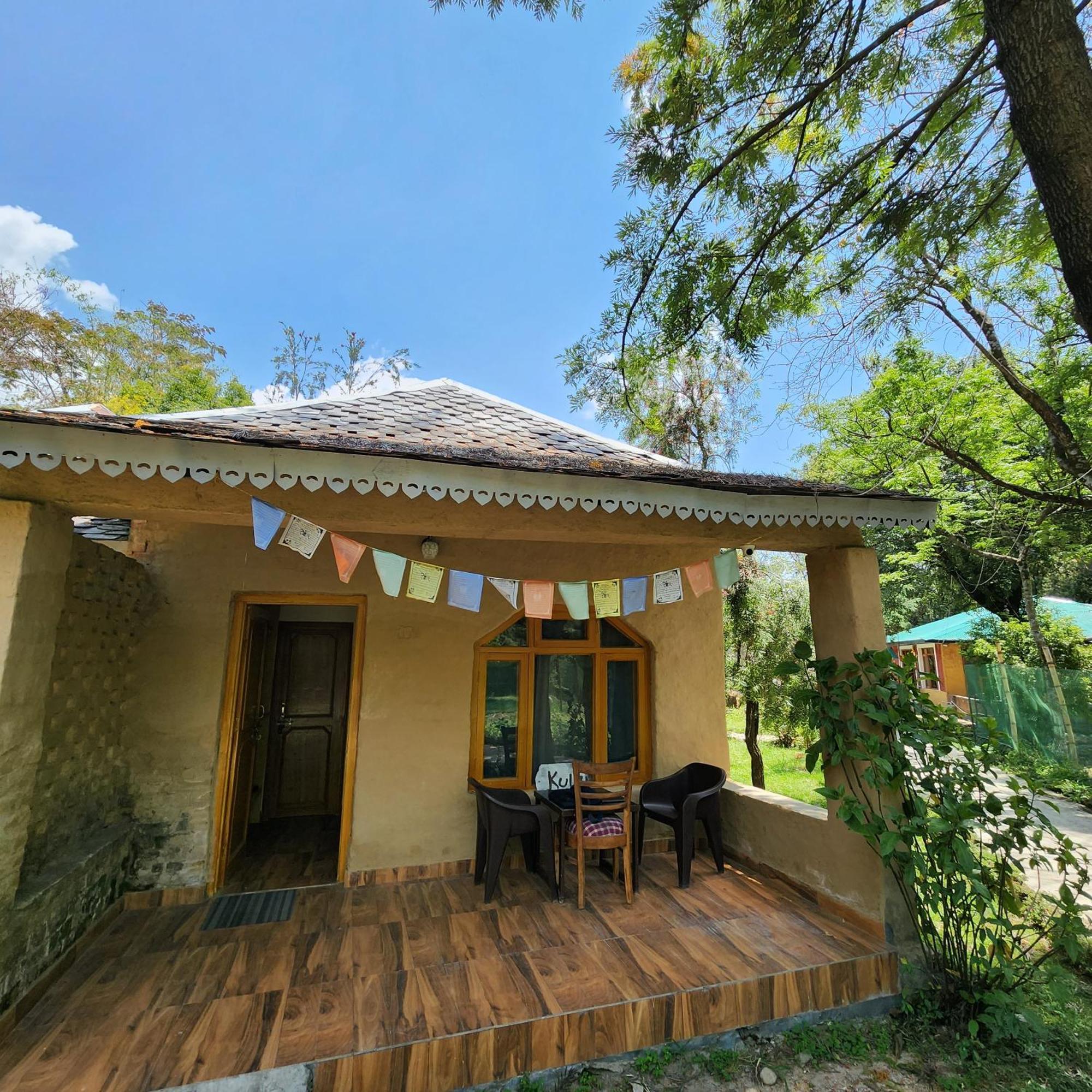 Namlang Resort บีร์ ภายนอก รูปภาพ