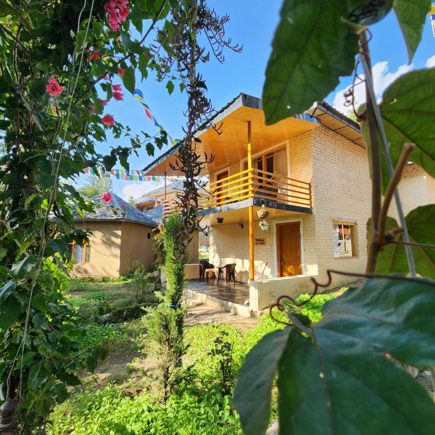 Namlang Resort บีร์ ภายนอก รูปภาพ
