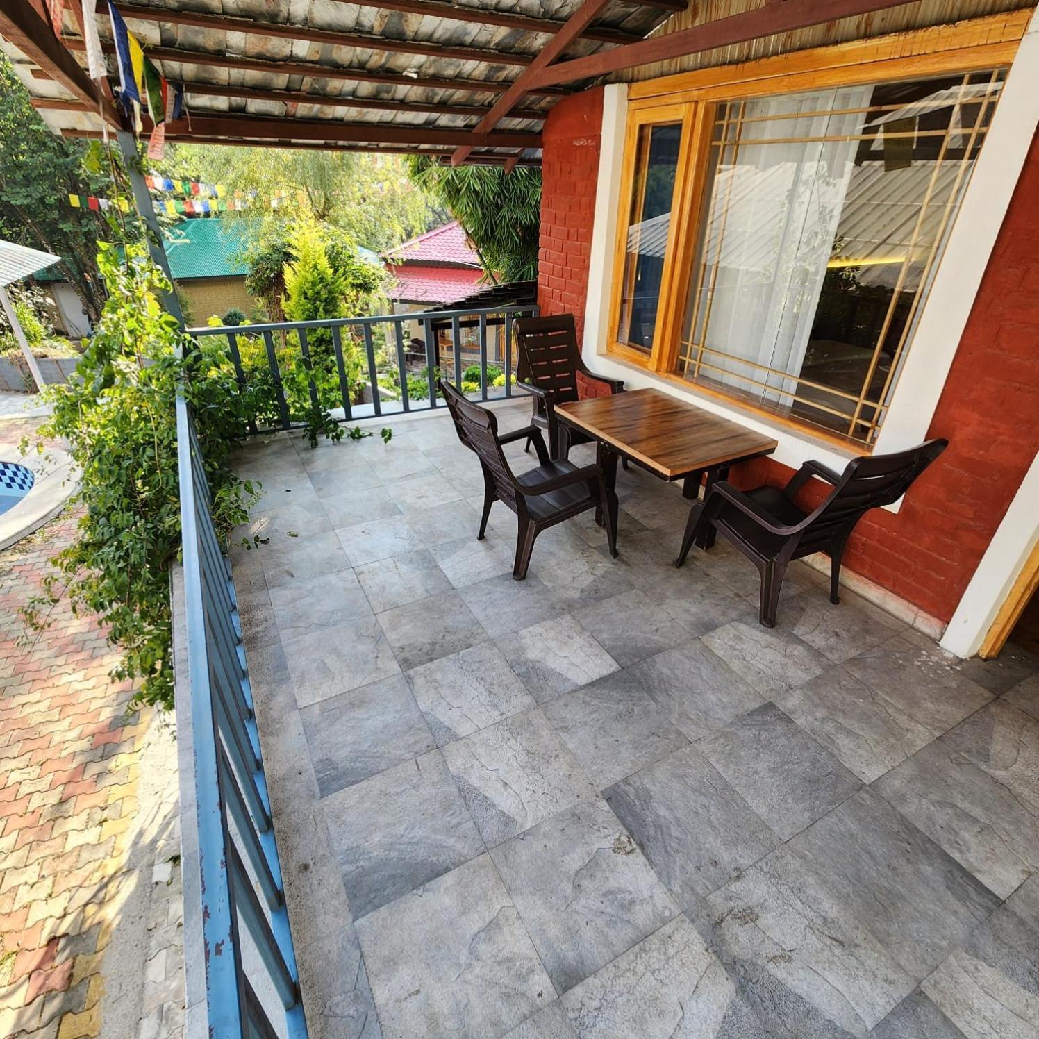 Namlang Resort บีร์ ภายนอก รูปภาพ